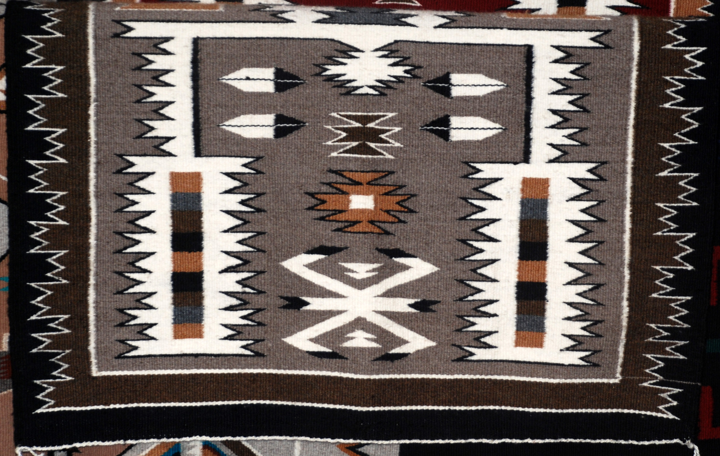 Julia Peshlakai | Navajo Weaver | Penfield Gallery of Indian Arts | Albuquerque | New Mexico